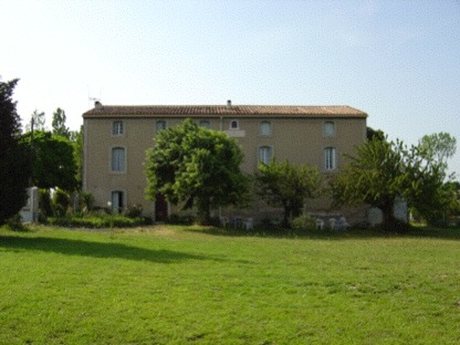 A 5 minutes de Carcassonne, de confortables chambres d'htes vous attendent ; au pays des chteaux cathares