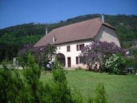 Saint-Di-des-Vosges, ce gte confortable vous attend toute l'anne au coeur du massif vosgien pour des sjours  la carte.