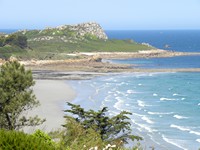 chambres d'hotes vue mer imprenable, restaurant  Plougasnou dans le Finistre face  la plage de trgastel