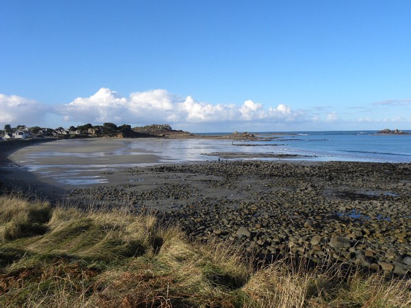 le gites, location bretagne vous prsente la plage de sable fin de trgastel en hiver.