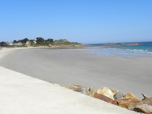  plage de trgastel proche du gite de primel, plougasnou